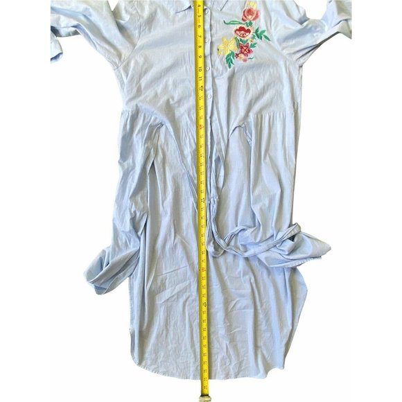 Zara Womens Shirt Maxi Duster Medium Blue Embroidered Floral Collared Tie Front - Picture 11 of 12